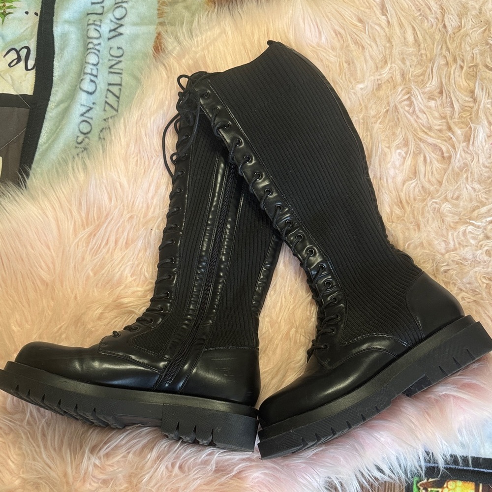 Black Over-the-Knee Lace-Up Ribbed Boots with Side Zip